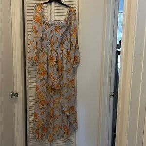 Rue21 White and Orange Floral Smocked Top